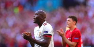 英媒：切尔西1.02亿英镑的第三份报价足以让卢卡库回归