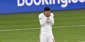 <?php the_title(); ?>