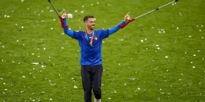 斯皮纳佐拉：欧洲杯夺冠是我生涯最佳时刻 将出书回顾欧洲杯