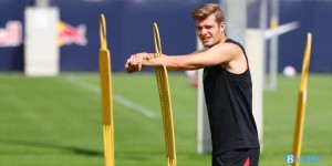 记者：马赛想签莱比锡前锋索洛特，需与三家土超豪门竞争