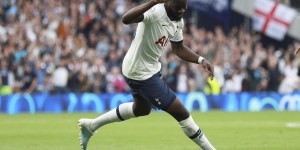 记者：仅拜仁对恩东贝莱有实质兴趣，热刺现愿意接受先租后买