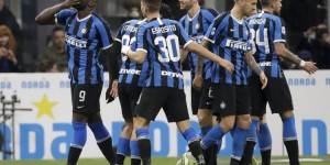 记者：若国米出售卢卡库，曼联可得到4%-5%的转会分成