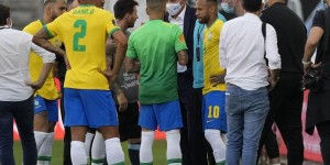记者：阿足协在赛后报告中向南美足联表明比赛中断责任在巴足协