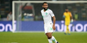 外媒：沙特主力后腰奥塔伊夫将因伤缺阵4至6周，可能无缘对阵中国