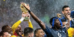 洛里&瓦拉内联合2018世界杯冠军成员发起慈善基金活动