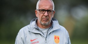 马达洛尼：卡纳瓦罗决心重启执教生涯，他可能会执教帕尔马