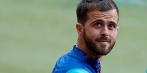 罗体：皮亚尼奇近日一直在都灵，他希望本赛季结束后回尤文