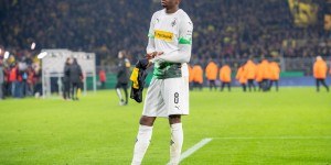 斯基拉：扎卡里亚拒绝门兴最新的续约报价，罗马准备冬窗就签下他