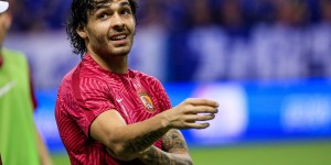 足球报：与广州队解约意味放弃中国国籍，高拉特将重获巴西国籍