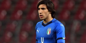 托纳利：效力国家队是梦想成真 在米兰学会了如何与球星同场竞技