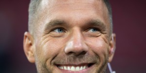 波多尔斯基：金球奖并不那么公平 弗里克和纳帅给了萨内信心