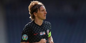 老而弥坚！战胜俄罗斯一役，莫德里奇攻防两端均有出彩数据