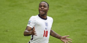 英格兰补召加拉格尔入队，亨德森、斯特林等6将离开训练营