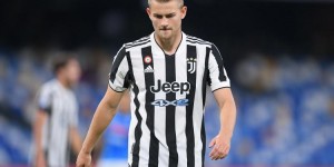 德里赫特：喜欢与弗拉霍维奇交手 站位靠后致进球更难&需找到平衡