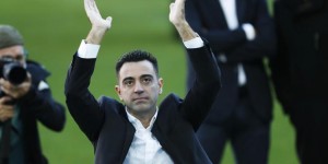 每体：执教巴萨首秀对阵西班牙人，哈维准备使用4-3-3阵型