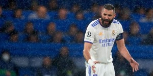 赫迪拉：本泽马在场上就像队长，他在C罗离队后变得越来越好