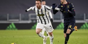 记者：阿森纳尚未与尤文商谈阿图尔转会，球员几天前向巴萨自荐