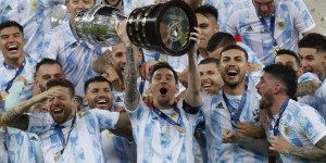 一年前的今天梅西夺得美洲杯，首次国家队大赛夺冠?