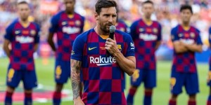 记者：巴萨尚未与梅西进行对话，但已承认让梅西离开是个错误