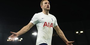 记者：拜仁将关注转会窗寻找9号位球员，凯恩是明年的优先目标