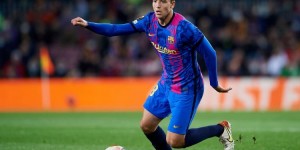 世体：尼科与哈维进行了会谈，球员新赛季将留在巴萨