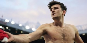 效果如何？曼联8年4任主帅引进6名中卫，花费超2.7亿欧