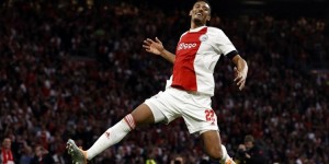 阿莱在阿贾克斯各项赛事进47球，同期比荷甲任何球员多至少14球