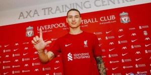 明托：苏亚雷斯曾建议巴萨签下努涅斯，他的技术特点十分全面