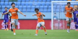 足球报：深圳队第二阶段主场暂定海口 申花还需看联系落实情况