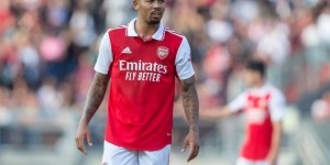 里瓦尔多：曾叮嘱热苏斯继续保持专注，希望他率领巴西问鼎世界杯