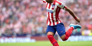 <?php the_title(); ?>