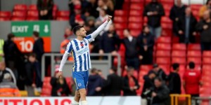 拉拉纳：效力红军时去老特拉福德总是很开心 球队文化非常重要