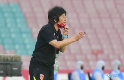 中青报：“海外球员”和“海外拉练”，是中国女足攀升的唯一途径