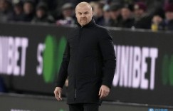 邮报：戴奇要求球员训练中穿长袜、戴护腿板，但俱乐部储备不足