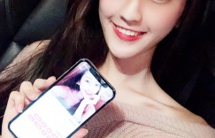 白浪淘淘而來啊！文化校花「Annber」美腿逼人連雪乳也發功，讓人不敢直視的女神光！