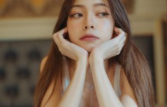 甜美嫩乳妹「桑妮」愛好竟是模仿阿嘿顏！嬌小玲瓏的白嫩body暗藏巨大色能量！
