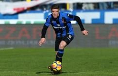 每体：若阿尔巴不接受降薪他可能离队，巴萨开始关注戈森斯