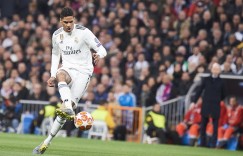 瓦拉内：齐达内是一名伟大的教练，能够与他共事让我深感自豪