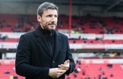 法尔克：范博梅尔将成为狼堡新帅，双方签约至2023年