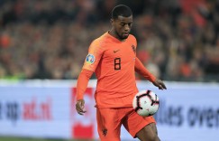 罗马诺：维纳尔杜姆经纪人在和巴萨高层交涉，数小时后将正式签约