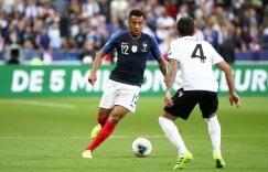 托利索：我从小就是本泽马球迷，如今能和他并肩作战倍感自豪