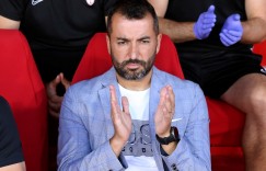 官方：格拉纳达主帅迭戈-马丁内斯辞职