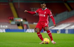 每体：拜仁有意免签维纳尔杜姆，球员对所有可能持开放态度