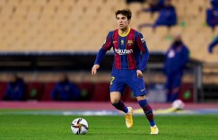 罗马诺：巴萨激活普吉续约条款，将合同延长至2023年