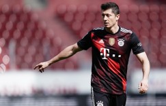 莱万：我之前一直争取赶上对巴黎的比赛 不过一定不能带伤出场