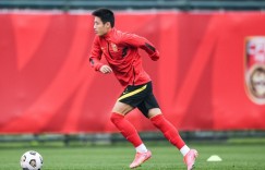 马德兴：国足对关岛并非无足轻重 剩下四场40强赛必须全胜