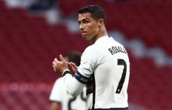 葡萄牙号码：C罗7号、B席10号、B费11号、迪亚斯4号