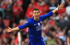 记者：若新冠检测两次阴性，C罗周四去卡灵顿训练周末首发踢纽卡