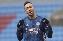 坎贝尔谈奥巴梅扬对阵曼城表现：后场不断失球前锋自然没动力