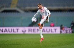 记者：采取预防措施，米兰正在认真考虑与特奥续约